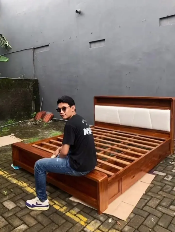 Portofolio furniture /portofolio/porto1.webp - Karya terbaik dari tukang kayu Jepara